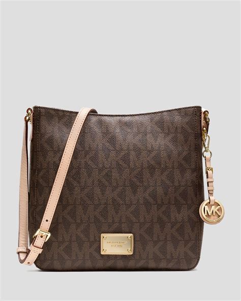 jet set travel michael kors crossbody|michael kors jetsetter crossbody.